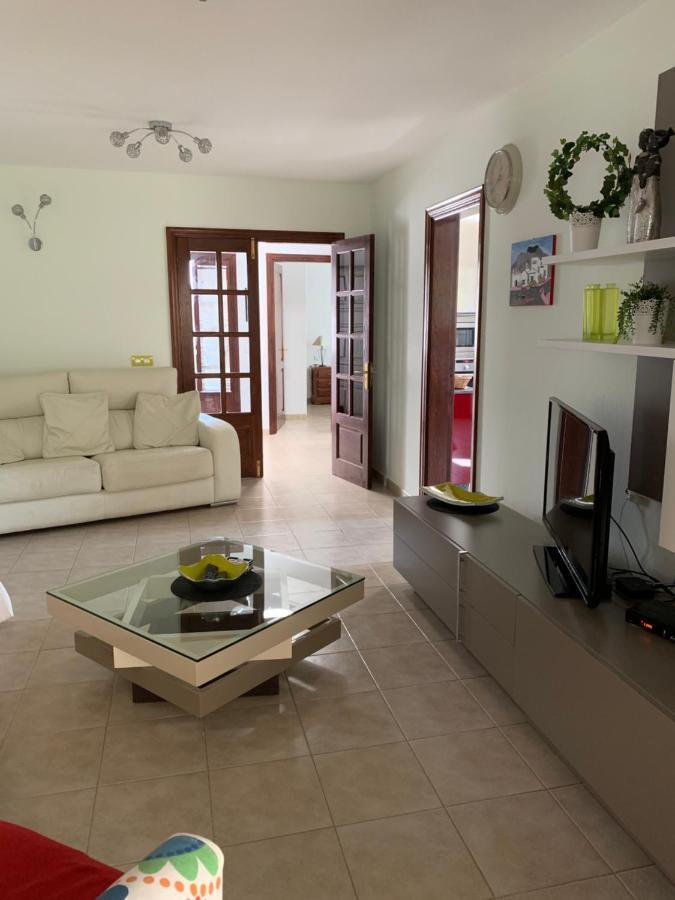 Lovely Villa Nico Playa Blanca, Hot Tub, Communal Pool Dış mekan fotoğraf