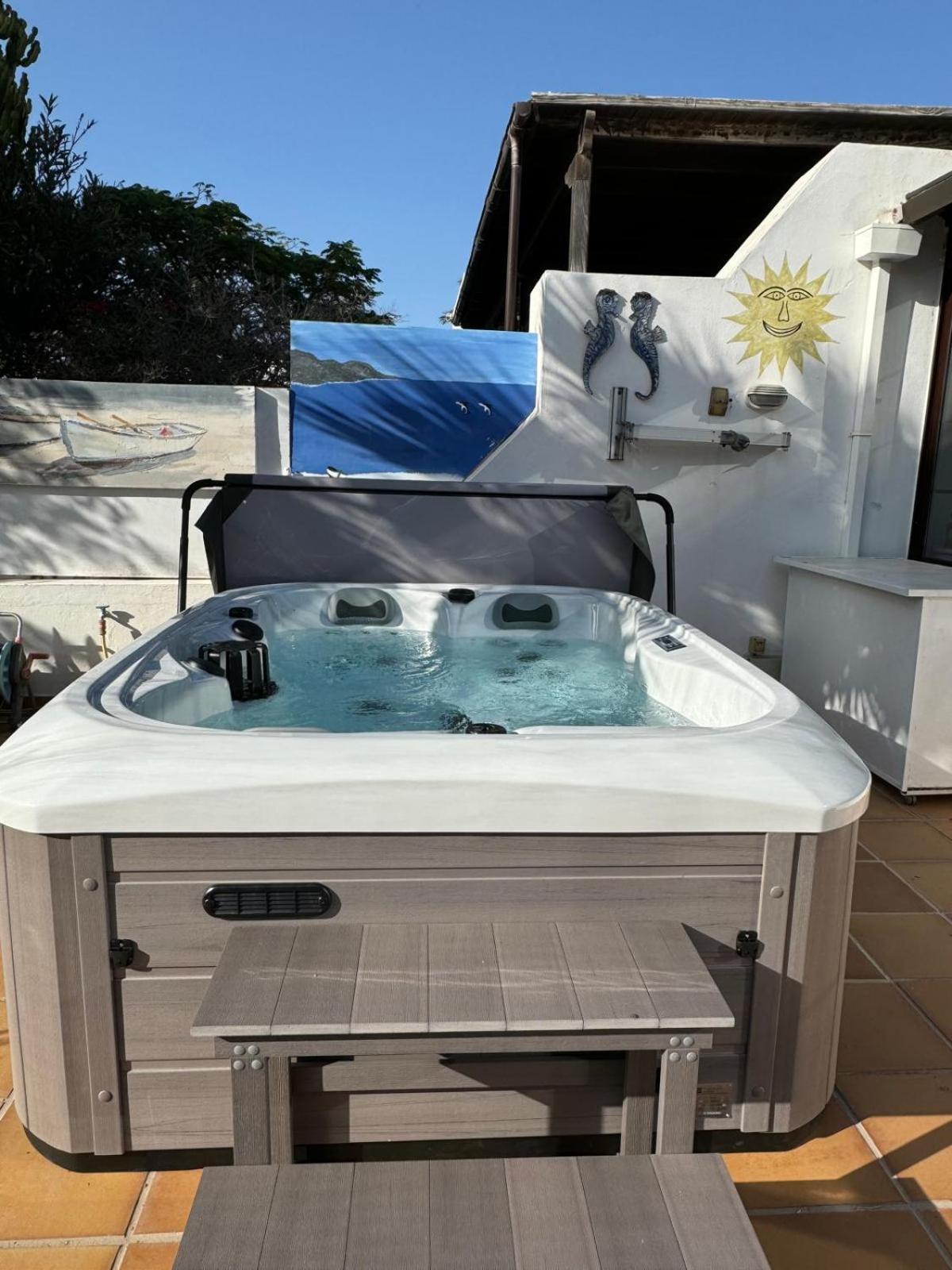 Lovely Villa Nico Playa Blanca, Hot Tub, Communal Pool Dış mekan fotoğraf